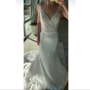 Luna Novias Valonia Wedding Dress